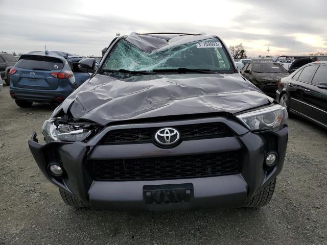 JTEBU5JR6H5417771 - 2017 TOYOTA 4RUNNER SR5/SR5 PREMIUM 灰色 照片 5