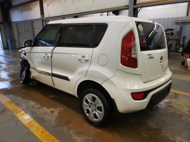 KNDJT2A55D7518555 - 2013 KIA SOUL WHITE photo 2