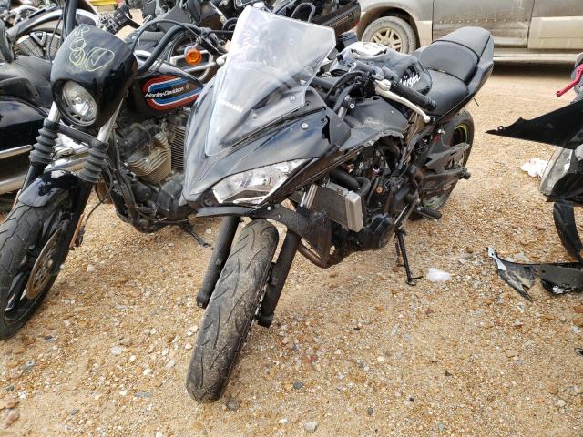 JKAEXEJ13KDA03988 - 2019 KAWASAKI EX650 J შავი ფოტო 2