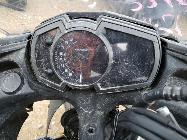 JKAEXEJ13KDA03988 - 2019 KAWASAKI EX650 J შავი ფოტო 8