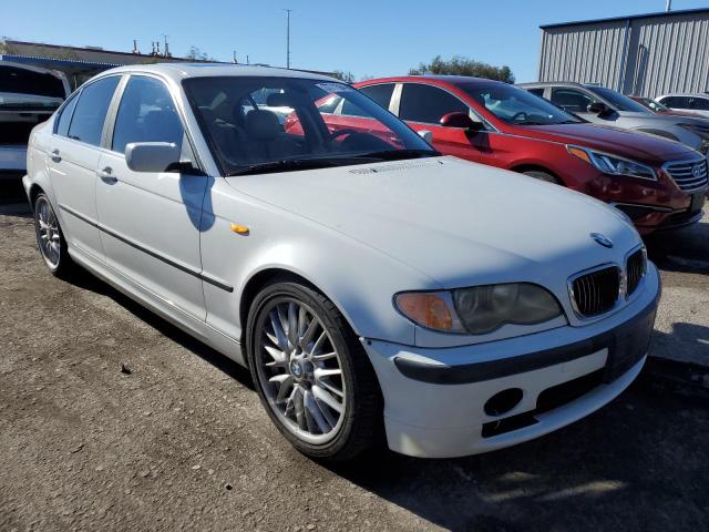 WBAEV53453KM29949 - 2003 BMW 330 I WHITE photo 4