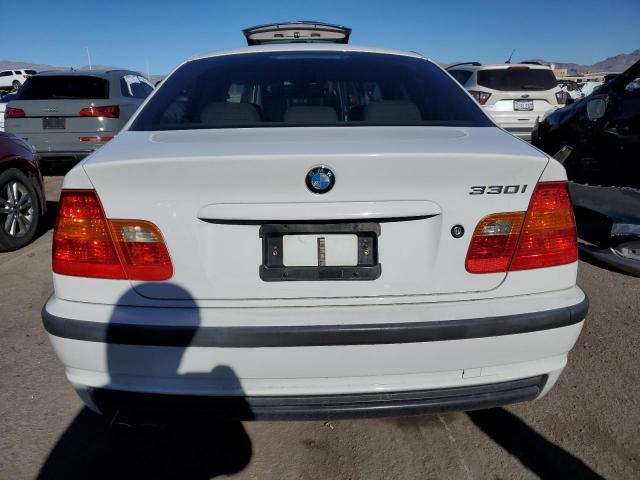 WBAEV53453KM29949 - 2003 BMW 330 I WHITE photo 6