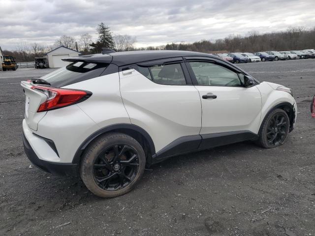 JTNKHMBX8M1121017 - 2021 TOYOTA C-HR XLE WHITE photo 3