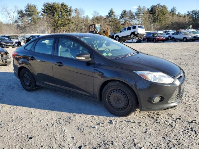 1FADP3F27DL190350 - 2013 FORD FOCUS SE BLACK photo 4