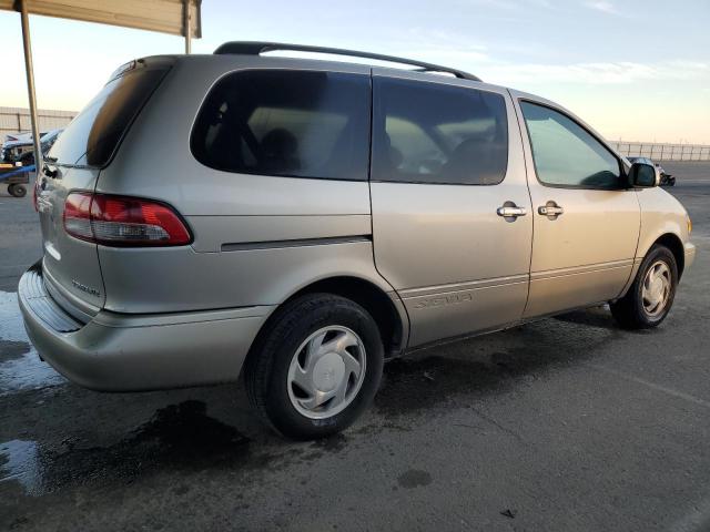 4T3ZF13C71U369646 - 2001 TOYOTA SIENNA LE SILVER photo 3