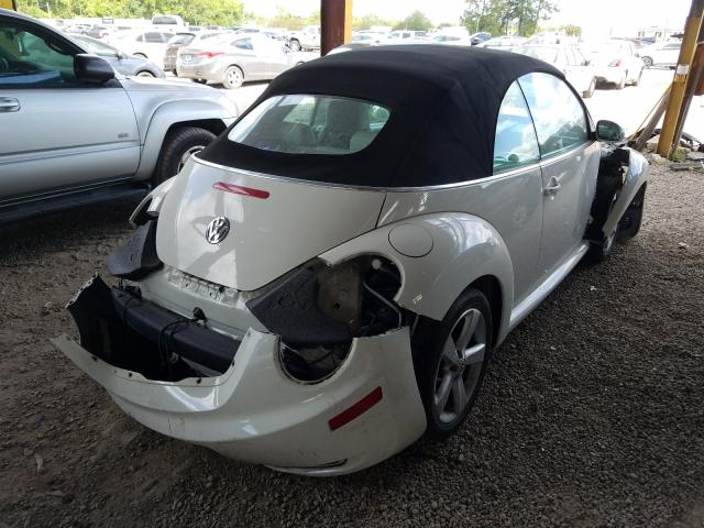3VWFF31Y47M420184 - 2007 VOLKSWAGEN NEW BEETLE TRIPLE WHITE  photo 4