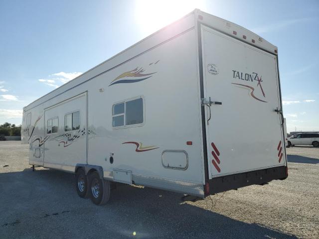 1UJCJ02R341AZ0107 - 2004 JAYC TRAVEL TRL თეთრი ფოტო 3