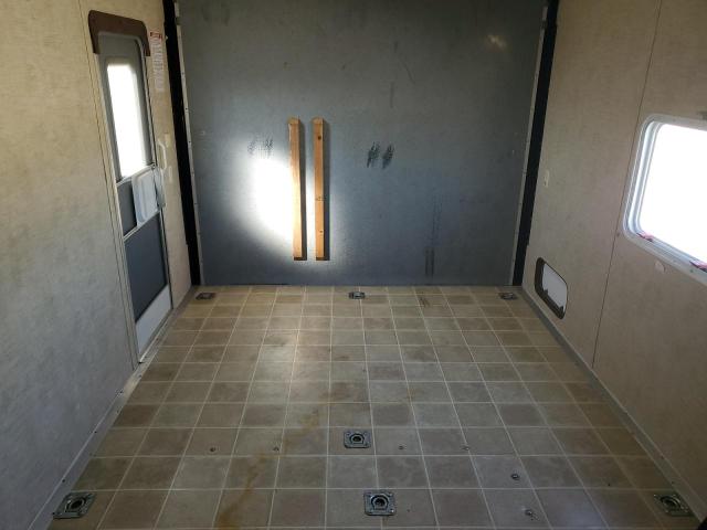 1UJCJ02R341AZ0107 - 2004 JAYC TRAVEL TRL თეთრი ფოტო 6