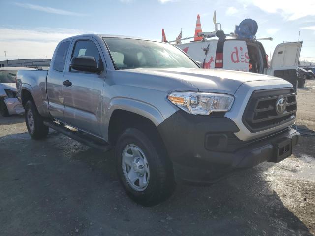 3TYRX5GN1NT062257 - 2022 TOYOTA TACOMA ACCESS CAB ვერცხლისფერი ფოტო 4