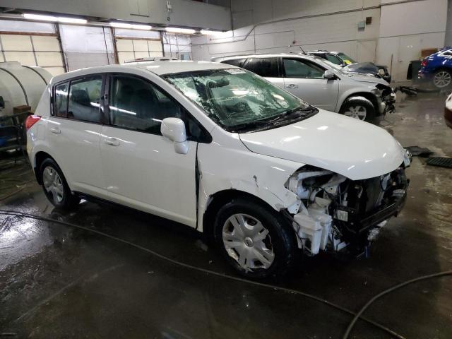 3N1BC1CP1CK236705 - 2012 NISSAN VERSA S WHITE photo 4