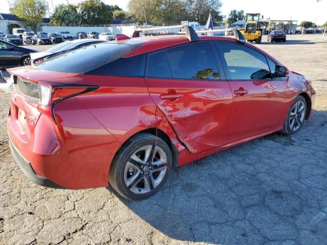 JTDKAMFU8N3158227 - 2022 TOYOTA PRIUS NIGHT SHADE RED photo 3