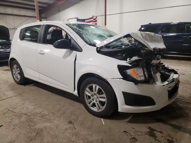 1G1JC6SH8F4191677 - 2015 CHEVROLET SONIC LT WHITE photo 4