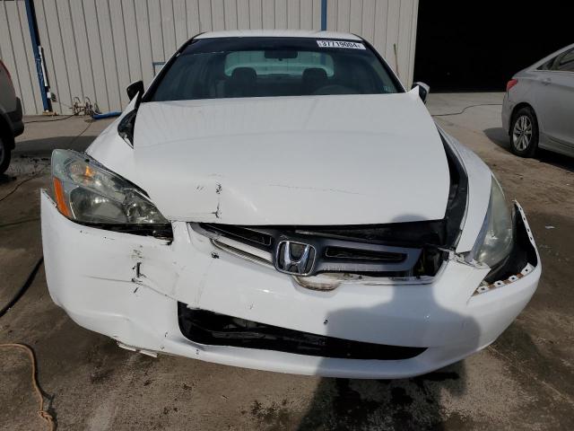 1HGCM56374A024832 - 2004 HONDA ACCORD LX WHITE photo 5