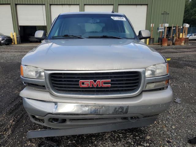 1GKEK13T75J203453 - 2005 GMC YUKON SILVER photo 5