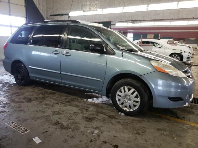 5TDZK23C68S132644 - 2008 TOYOTA SIENNA CE BLUE photo 4