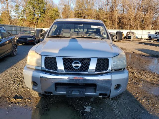 1N6BA06B17N210230 - 2007 NISSAN TITAN XE SILVER photo 5