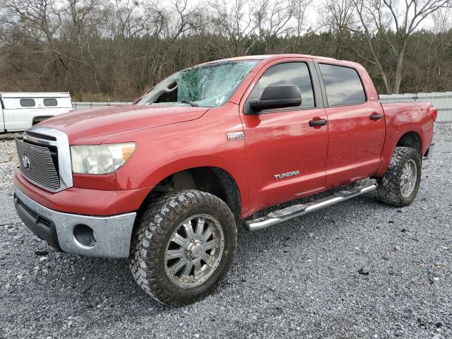 5TFDW5F13CX252415 - 2012 TOYOTA TUNDRA CREWMAX SR5 RED photo 1