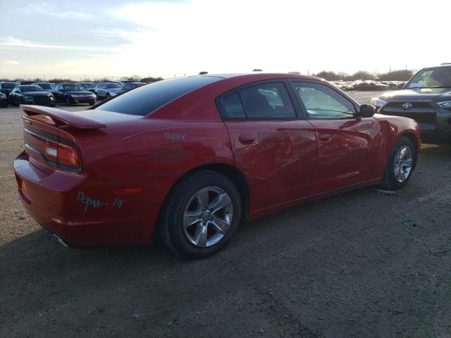 2C3CDXBG0DH526073 - 2013 DODGE CHARGER SE RED photo 3