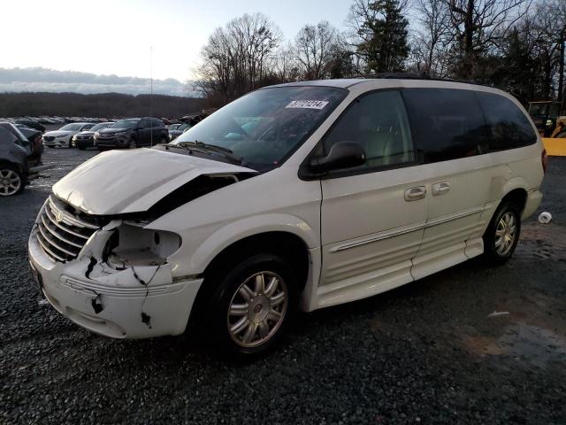 2C4GP54L55R279373 - 2005 CHRYSLER TOWN & COU TOURING WHITE photo 1