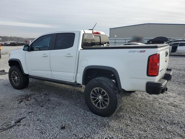 1GCGTEEN1J1261768 - 2018 CHEVROLET COLORADO ZR2 WHITE photo 2