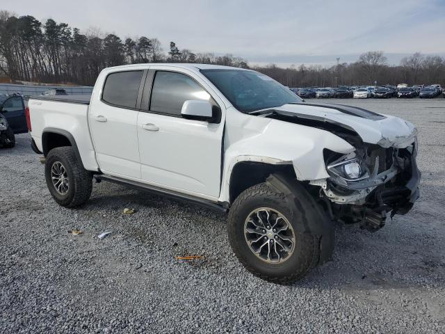 1GCGTEEN1J1261768 - 2018 CHEVROLET COLORADO ZR2 WHITE photo 4