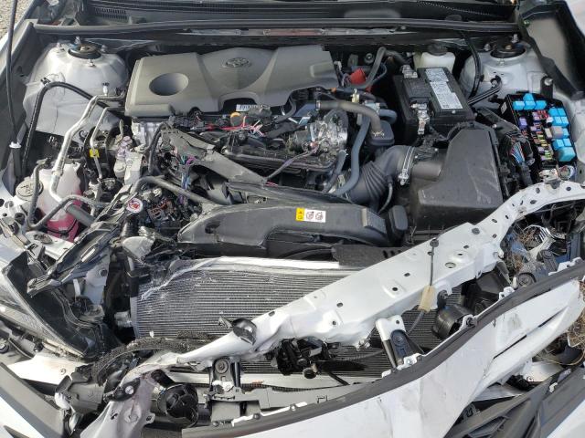 4T1G11AK7RU205737 - 2024 TOYOTA CAMRY SE NIGHT SHADE WHITE photo 11