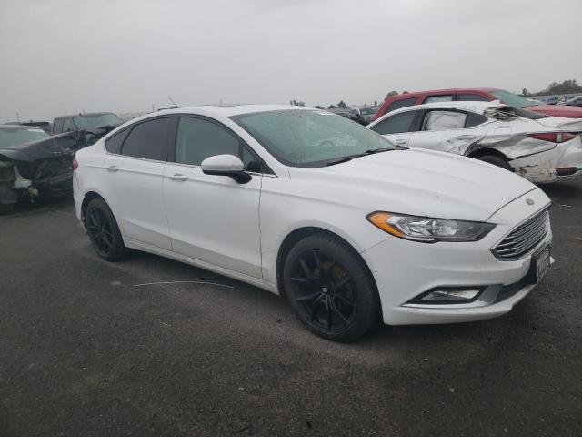 3FA6P0LU4HR265221 - 2017 FORD FUSION SE HYBRID WHITE photo 4