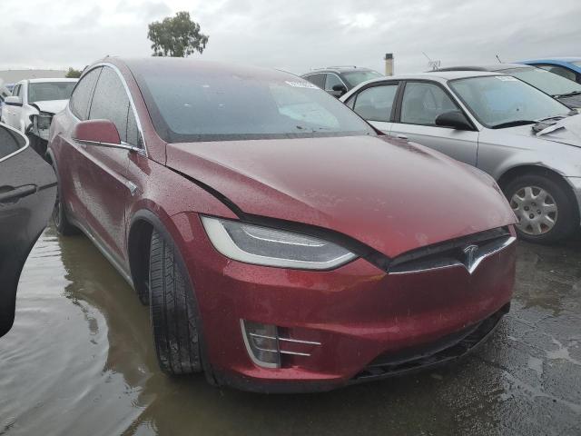 5YJXCAE45GFS00262 - 2016 TESLA MODEL X RED photo 4