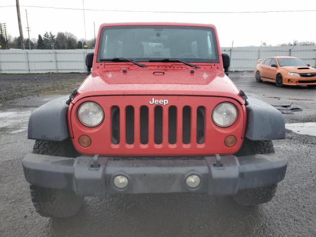 1J4BA6H16BL589539 - 2011 JEEP WRANGLER RUBICON RED photo 5