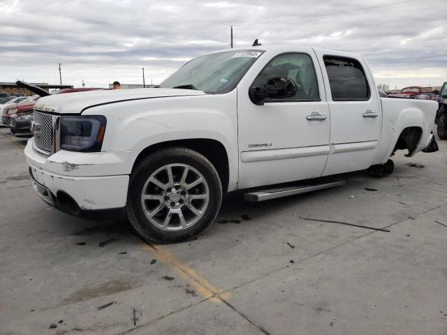 2GTEC638671667400 - 2007 GMC NEW SIERRA DENALI WHITE photo 1