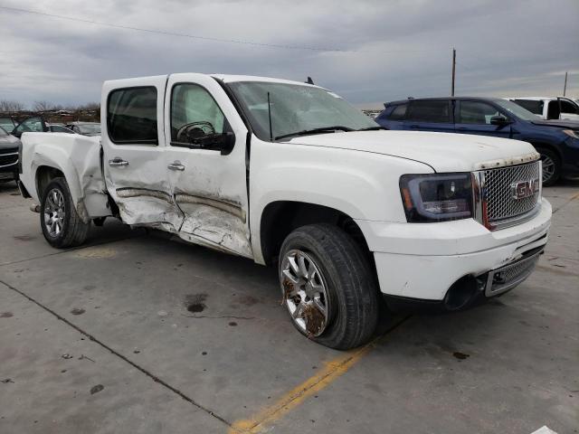 2GTEC638671667400 - 2007 GMC NEW SIERRA DENALI WHITE photo 4