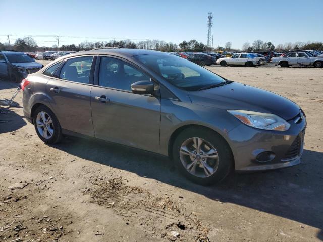 1FADP3F22EL414531 - 2014 FORD FOCUS SE GRAY photo 4