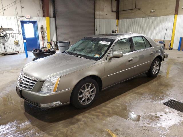 1G6KD5E68BU141145 - 2011 CADILLAC DTS LUXURY COLLECTION GOLD photo 1