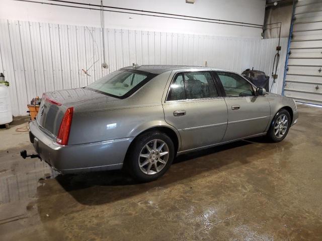 1G6KD5E68BU141145 - 2011 CADILLAC DTS LUXURY COLLECTION GOLD photo 3