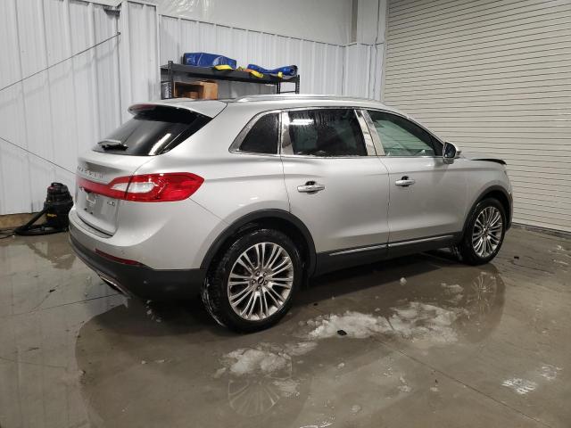 2LMPJ8LR0HBL44782 - 2017 LINCOLN MKX RESERVE SILVER photo 3