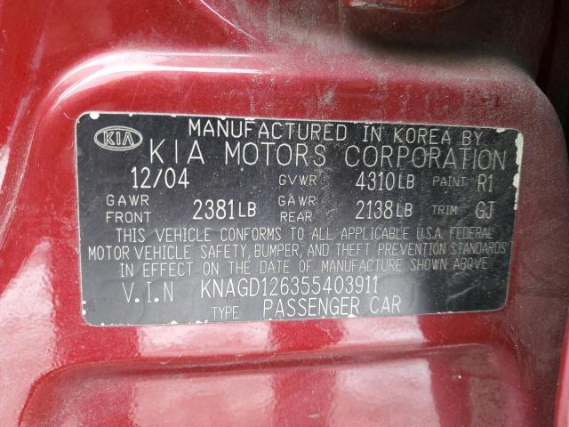 KNAGD126355403911 - 2005 KIA OPTIMA LX RED photo 12