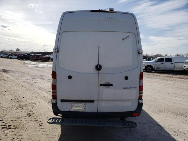 WD3PE8DB4FP126754 - 2015 MERCEDES-BENZ SPRINTER 2500 WHITE photo 6