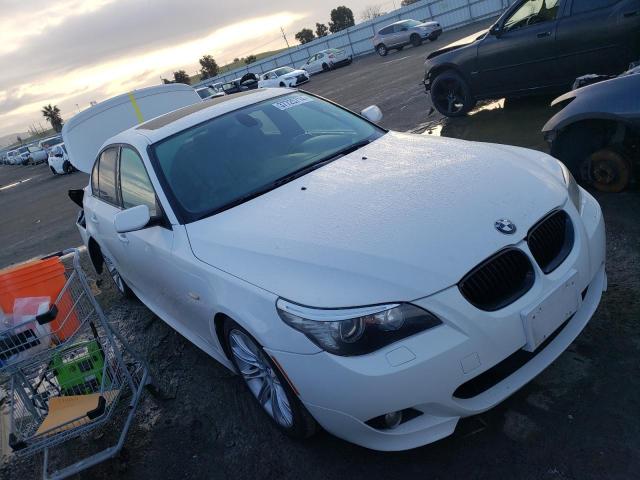 WBANU5C57AC129235 - 2010 BMW 528 I WHITE photo 4