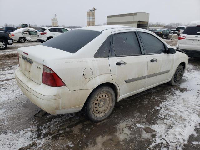 1FAFP34N15W129923 - 2005 FORD FOCUS ZX4 WHITE photo 3