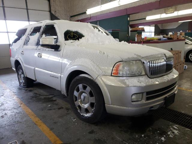 5LMFU28586LJ08523 - 2006 LINCOLN NAVIGATOR 银色 照片 4