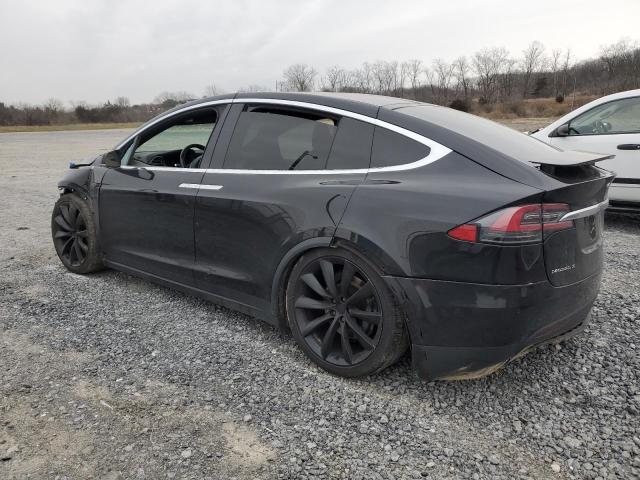 5YJXCAE2XGF010813 - 2016 TESLA MODEL X BLACK photo 2