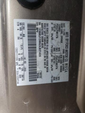 1FMRU15W63LB21435 - 2003 FORD EXPEDITION XLT CREAM photo 13