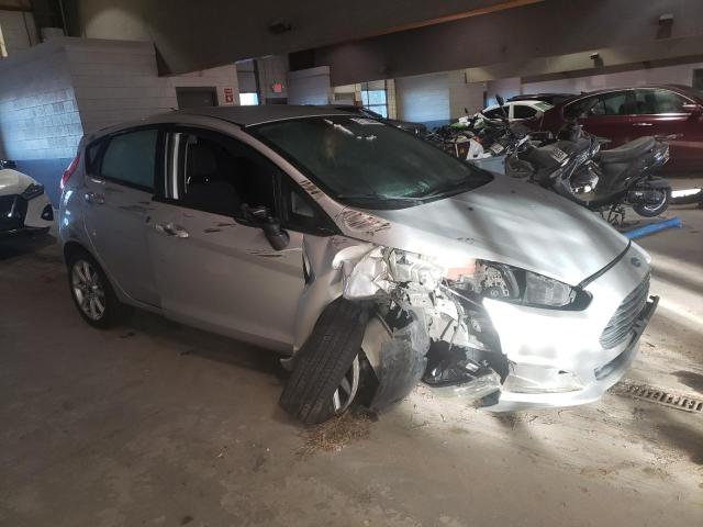 3FADP4EJ0GM206387 - 2016 FORD FIESTA SE SILVER photo 4