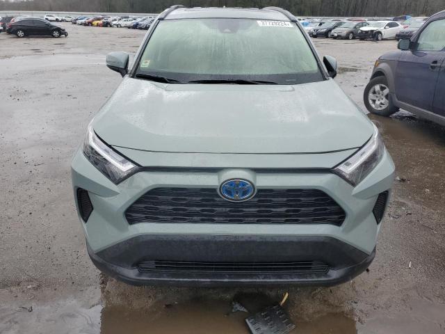 JTMRWRFV5ND145211 - 2022 TOYOTA RAV4 XLE GRAY photo 5