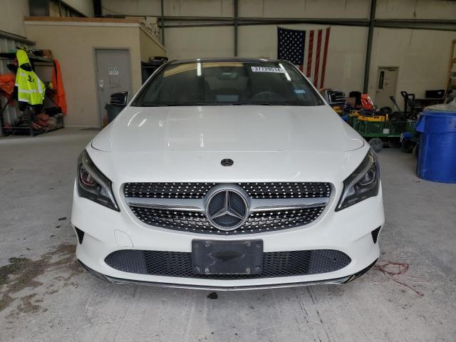 WDDSJ4GB4JN579606 - 2018 MERCEDES-BENZ CLA 250 4MATIC WHITE photo 5