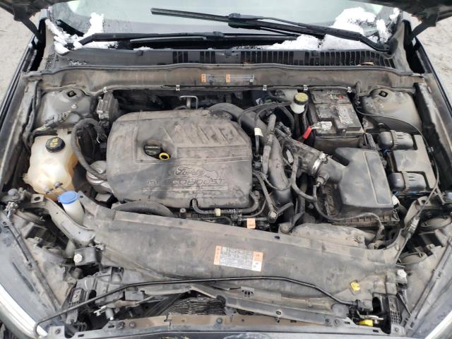 3FA6P0HD4JR136202 - 2018 FORD FUSION SE BLACK photo 11