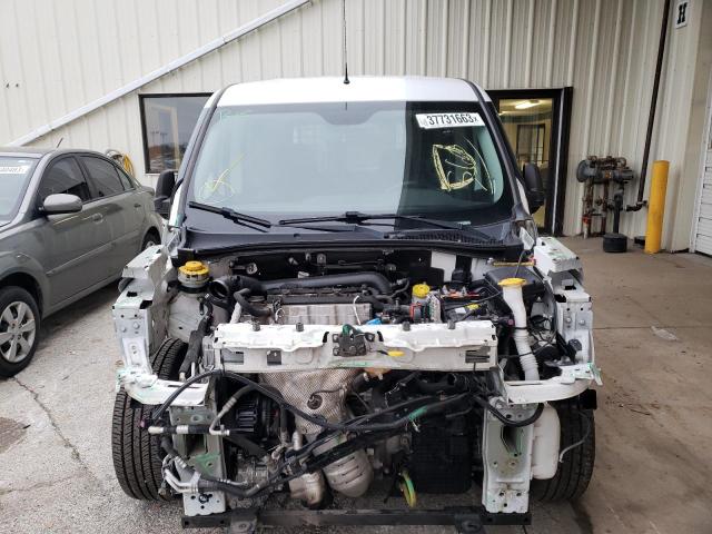 ZFBERFBT9G6C71464 - 2016 RAM PROMASTER SLT 白色 照片 5