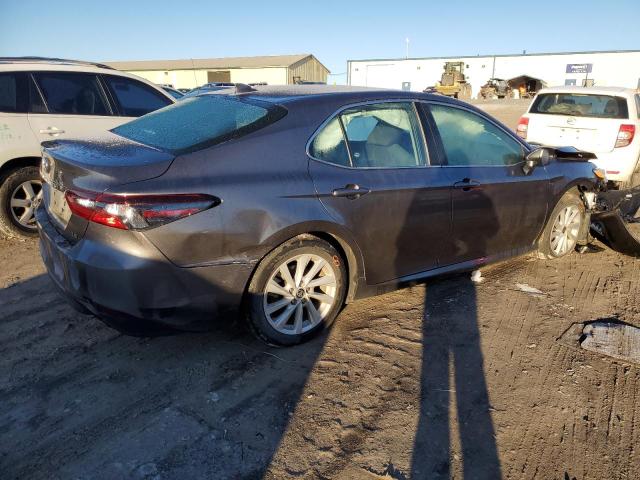 4T1R11AK6NU041674 - 2022 TOYOTA CAMRY LE GRAY photo 3