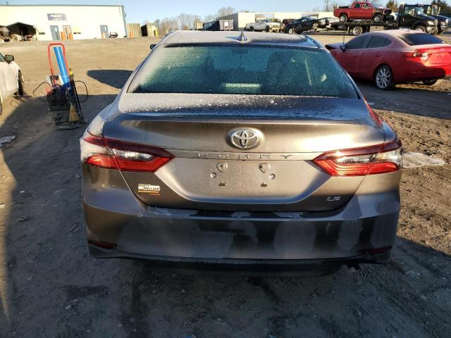 4T1R11AK6NU041674 - 2022 TOYOTA CAMRY LE GRAY photo 6