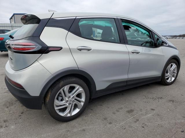 1G1FW6S07P4139496 - 2023 CHEVROLET BOLT EV 1LT SILVER photo 3